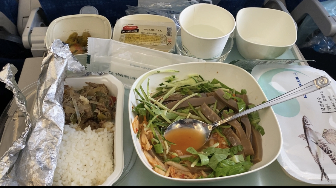 기내식 도토리 묵밥