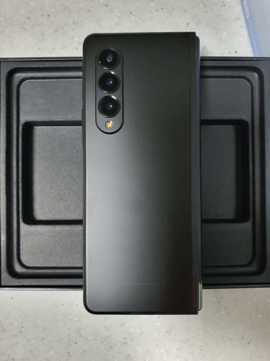 Z폴드3자급제 스펙 1