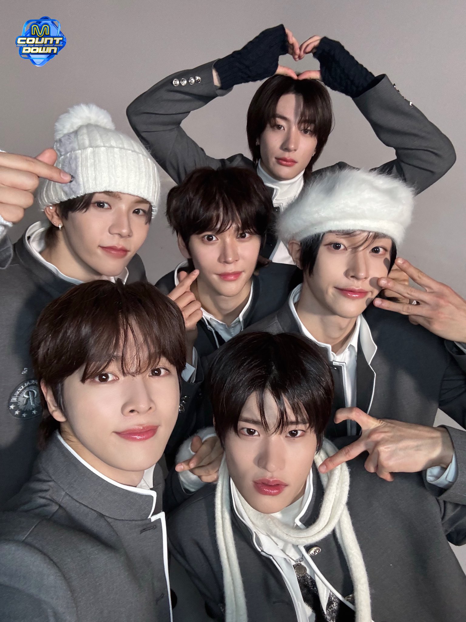 20250116엠카트위터가족사진