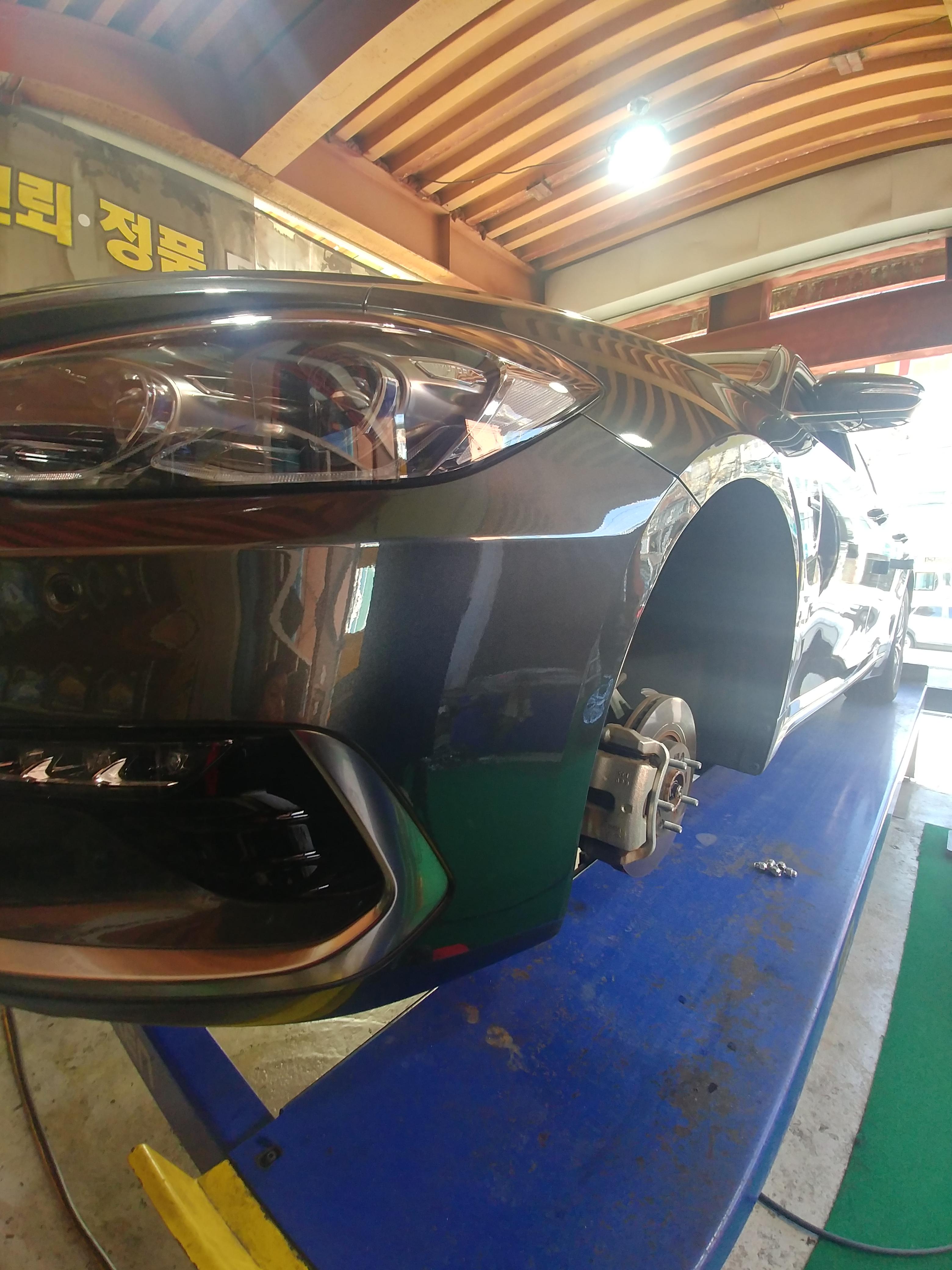 타이어맨 이미지
