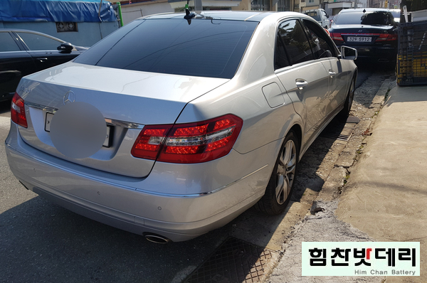  [힘찬밧데리 밀양점] 밀양밧데리 내이동밧데리 밀양 벤츠 e클래스 자동차 출장 배터리 수입차 국산차 전문점 배터리 밀양 수산 삼량진 대산 배터리 교환은 힘찬배터리 에서..