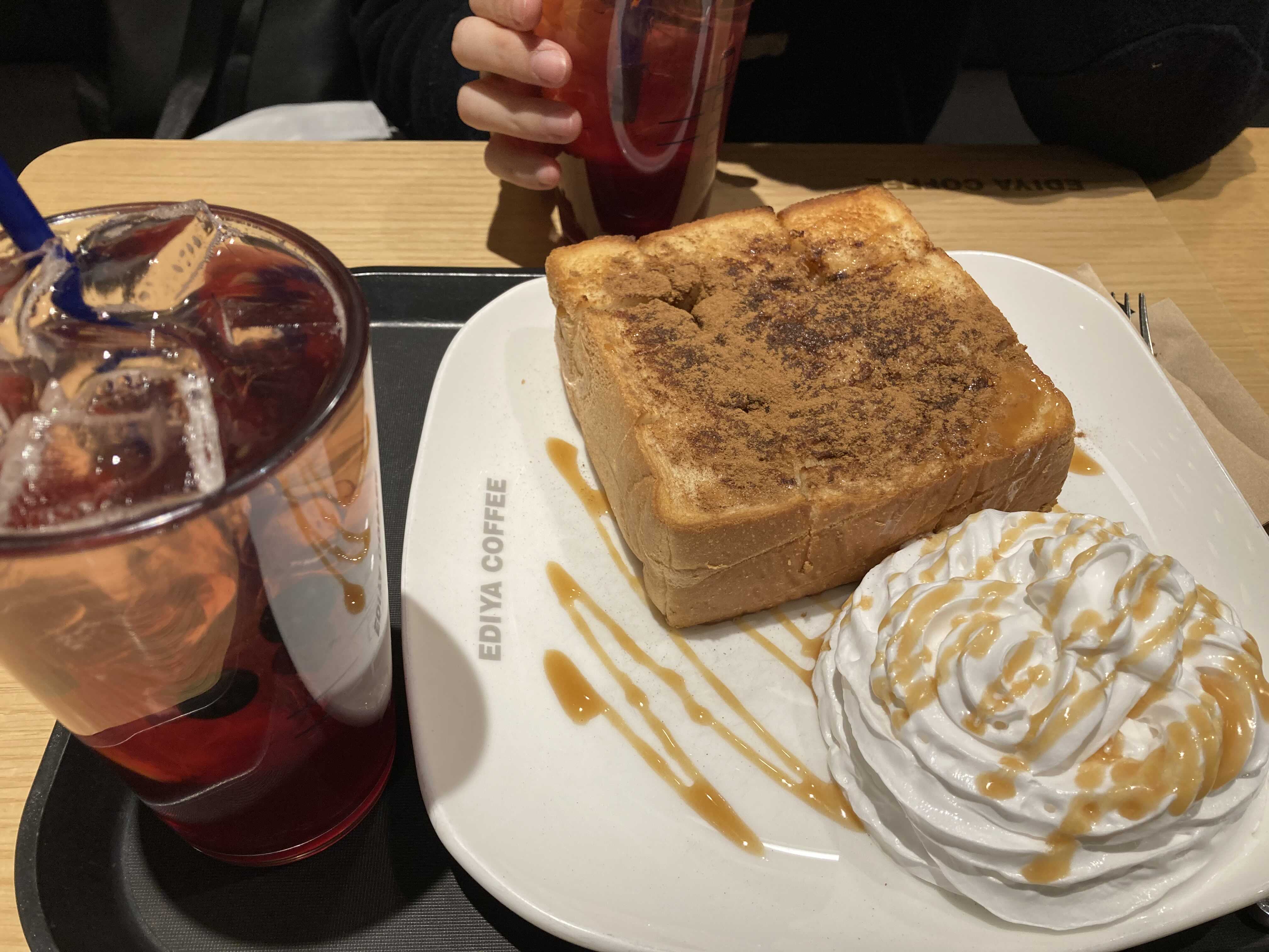  이디야커피 대구월서점 복분자뱅쇼콤부차 랑 허니카라멜브레드 (가격)