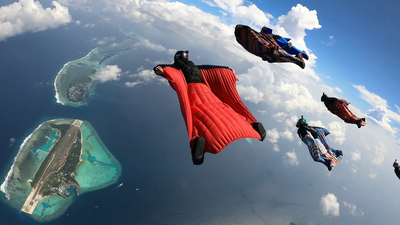 윙슈트 스카이 (Wingsuit Flying)