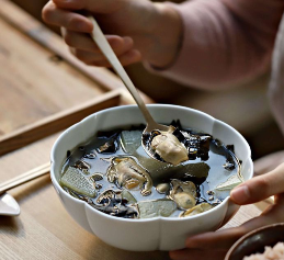 굴 미역국 맛있게 끓이는 방법 