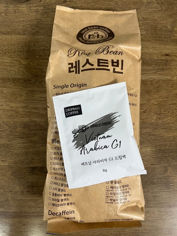 레스트빈 인도네시아 만델링 G1 원두와 증정품1회용커피