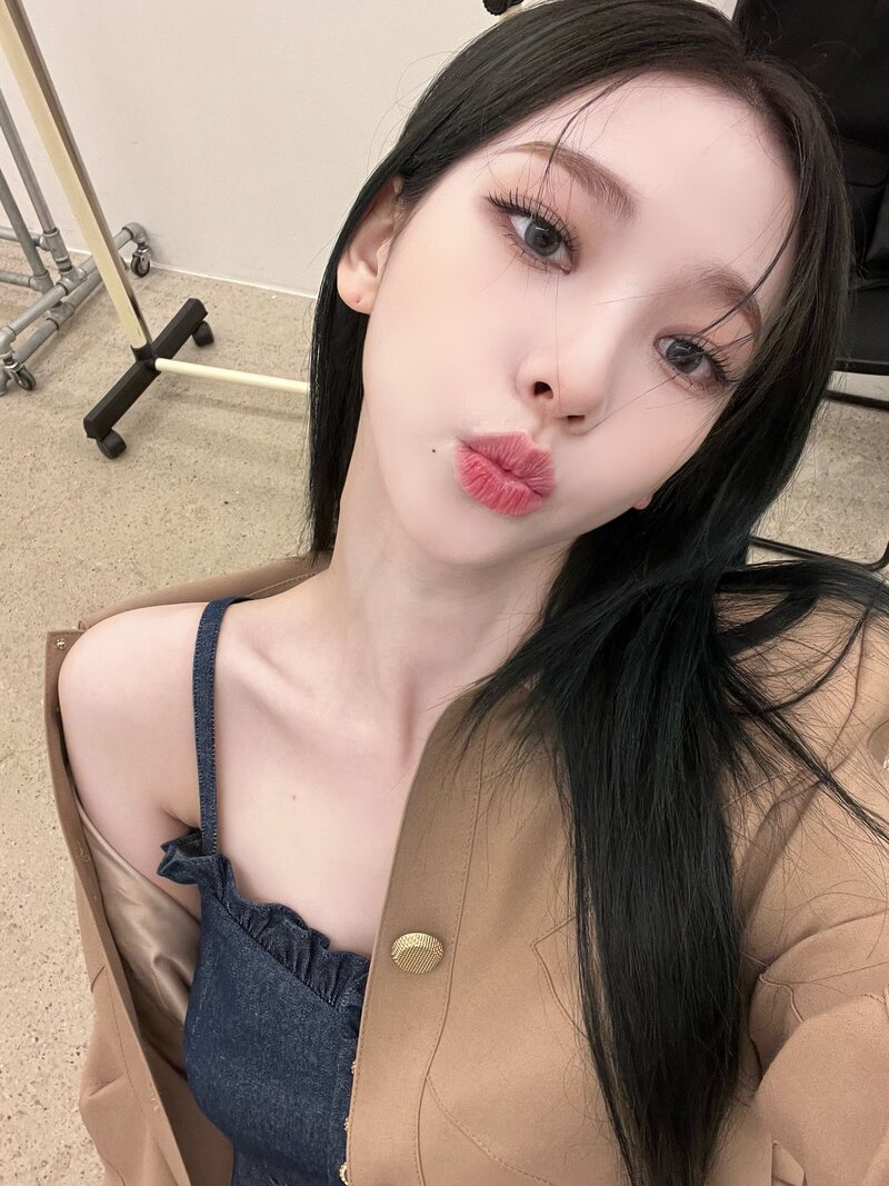  에스파 카리나 인스타그램 셀카 사진 221014