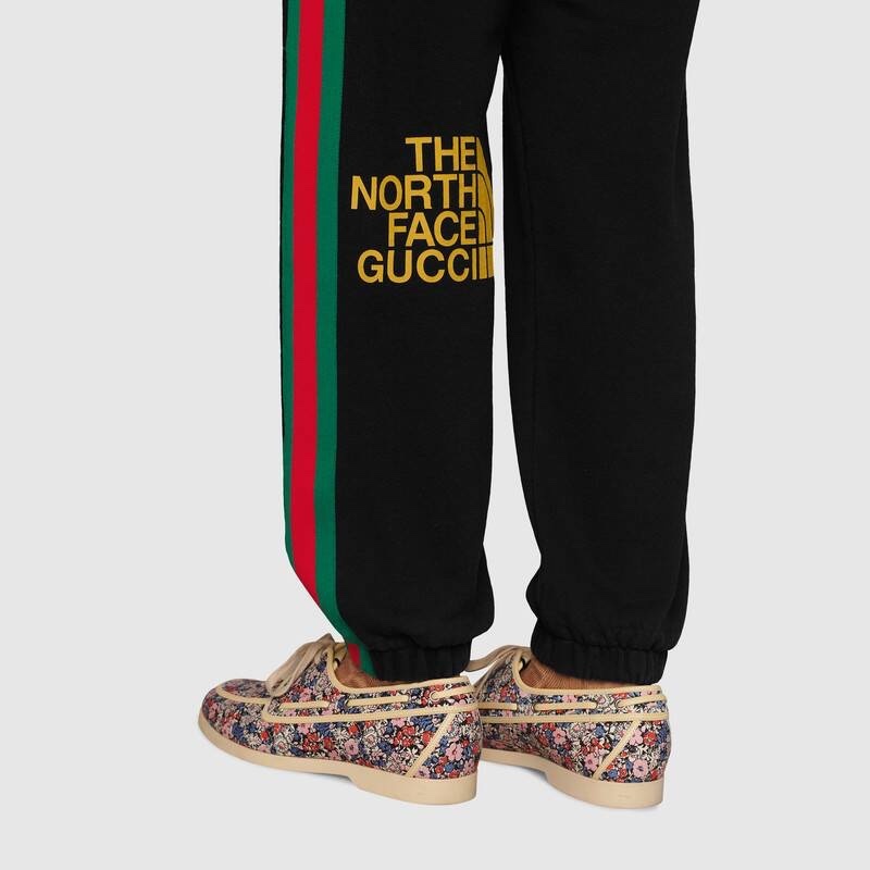  [THE NORTH FACE x GUCCI] 노스페이스 X 구찌 웹 프린트 코튼 조깅 팬츠 657490 XJDIP 1082 (2 COLOR)