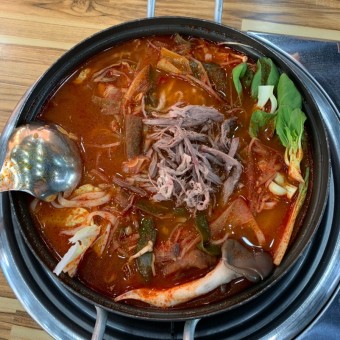 육개장 칼국수