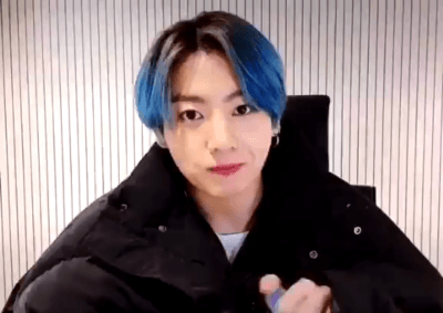 VLIVE 중인 BTS 정국