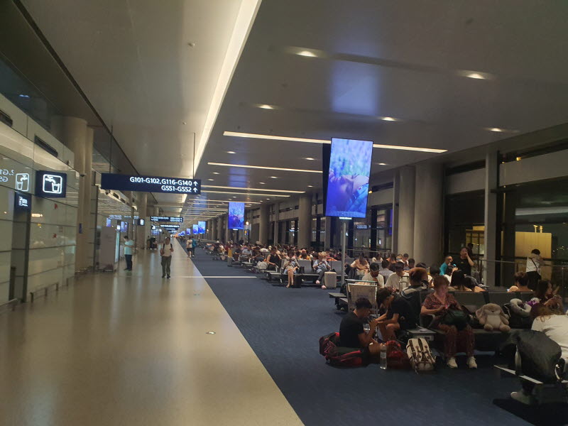 상해-푸동공항-탑승대기실
