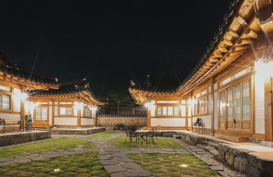 서동 선화한옥 전경