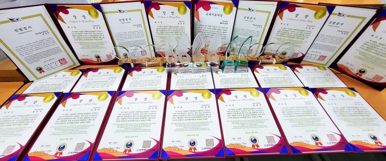 영어 말하기 대회 초중등부 앞 원 합 격 소 식을 전합니다~ 천왕동 영어 2021년도 전국 42