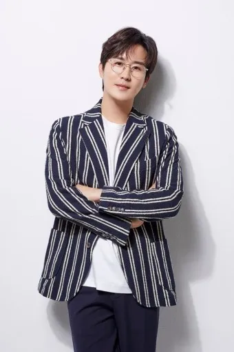 신유 아버지 가수 신웅 프로필 및 나이_16