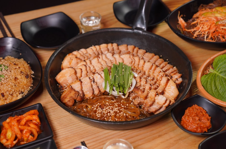 마왕족발수원 이미지
