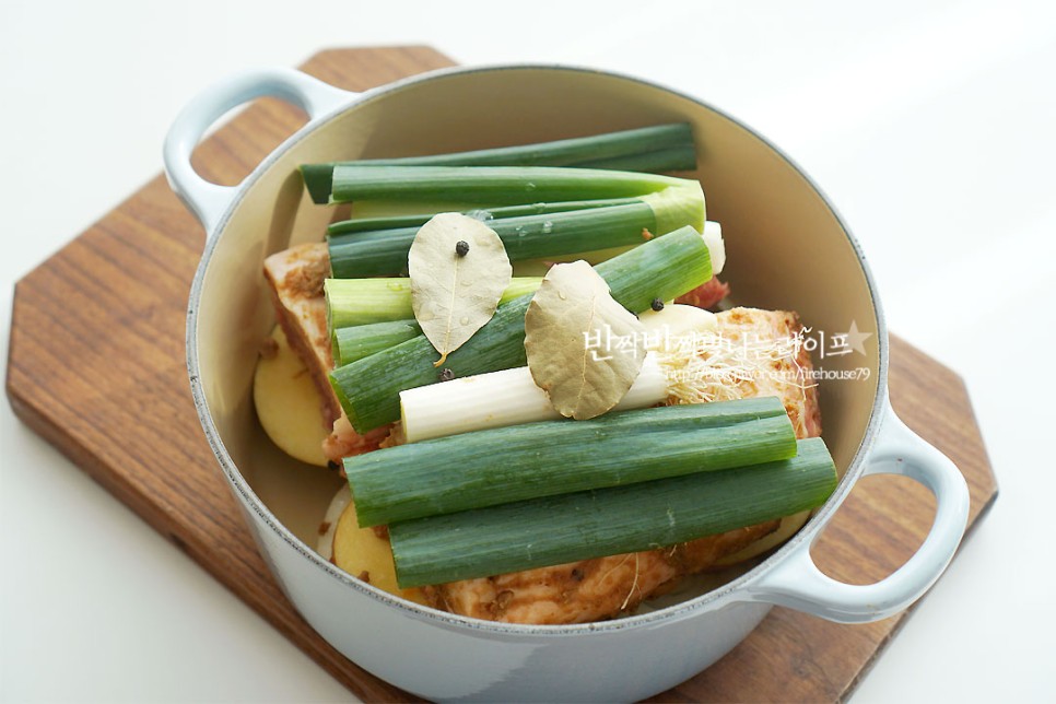 만들기 삼겹살수육 보쌈김치 맛있게~ 무수분 수육 보쌈 무김치 12