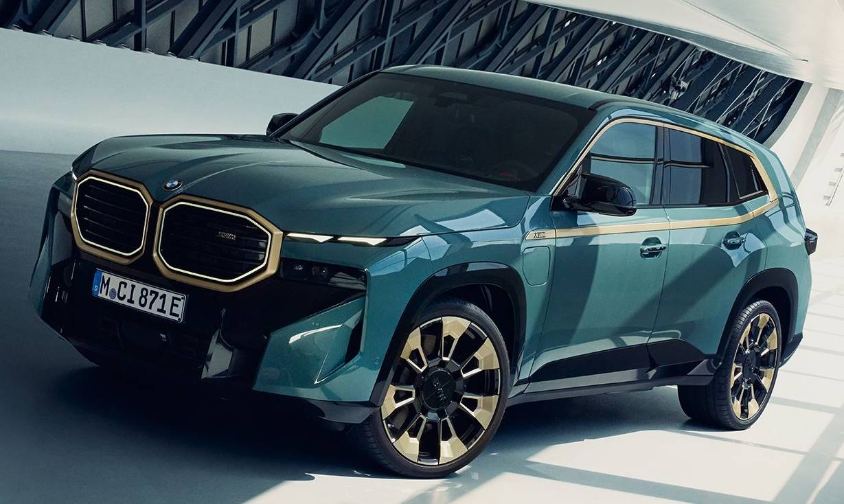 BMW XM 외관