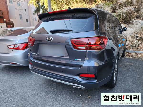  [힘찬밧데리 진해점] 진해밧데리 올뉴 쏘렌토 자동차 출장 밧데리 진해 풍호동밧데리 창원 마산 진해 배터리 전문점 델코 AGM95