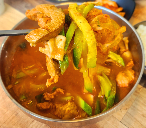 Aehobakdwaejigukbap (애호박돼지국밥) 3