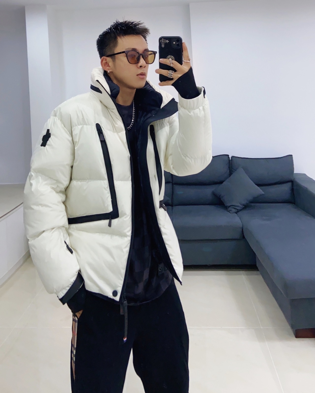  [MONCLER] 몽클레어 AURES 다운 패딩 자켓 (2 COLOR)