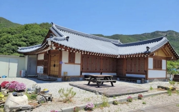 서원한옥펜션