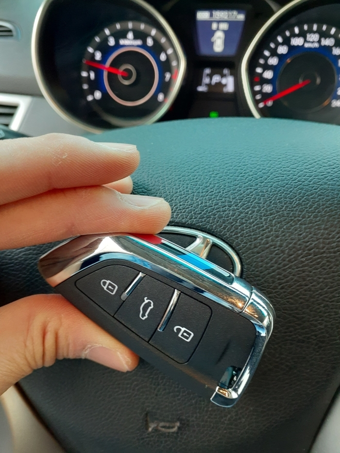  사천아반떼MD스마트키/사천 아반떼MD스마트키를 BMW스마트키 스타일로 변경/사천스마트키/진주스마트키/삼천포스마트키/남해스마트키/삼천포 아반떼MD스마트키/진주 아반떼MD스마트키