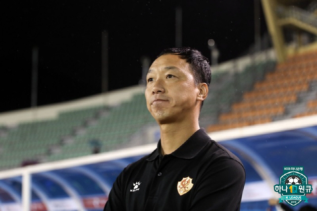  박진섭 전 광주FC 감독, FC서울 2+1년 계약 하나 ?