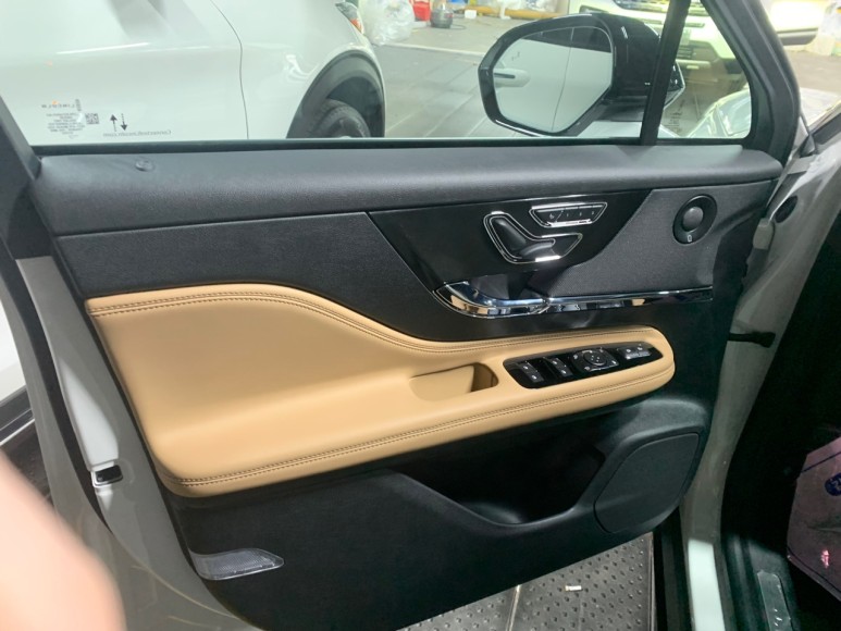 SUV 걱정? 정답은 2022 링컨 코세어! (링컨 코세어) 프리미엄 컴팩트 SUV 9