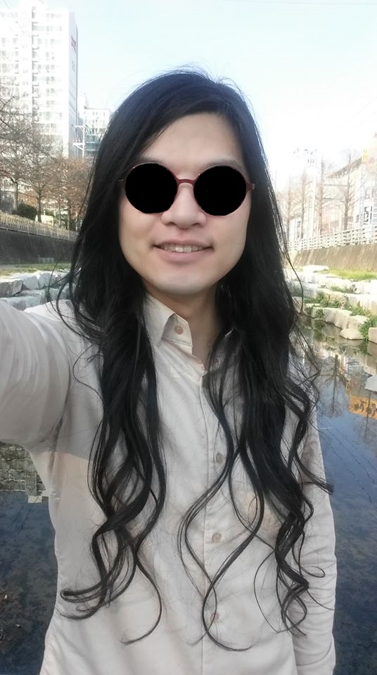  엘리뷰 자동 고데기 광고 모델이 되었다.