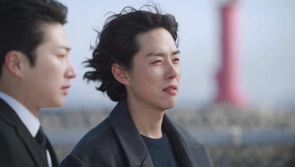 내 눈에 꼬투리