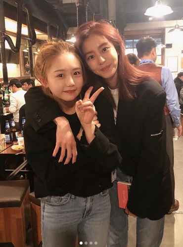  가수 송하예 최근 근황 및 몸매 화제