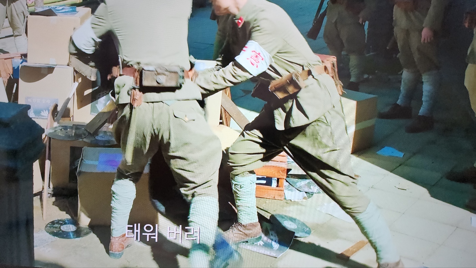영화 해어화 줄거리 및 리뷰 (ft. 해어화 뜻, 한효주, 천우희, 유연석) - 해어화 - 소율, 서연과 윤우에게 복수하다. 영화 해어화 줄거리 및 리뷰 (ft. 해어화 뜻, 한효주, 천우희, 유연석) - 해어화 - 소율, 서연과 윤우에게 복수하다.