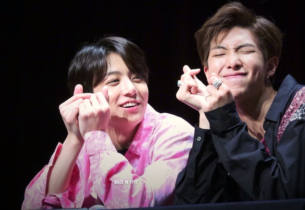  알엠(랩모녕)팬 정국이 모먼트 모음