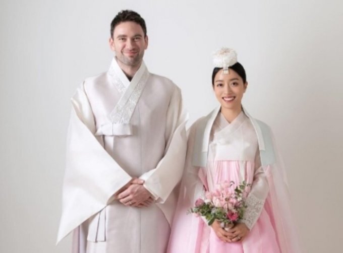 다니엘튜더와-사진찍은-임현주-아나운서-인스타그램