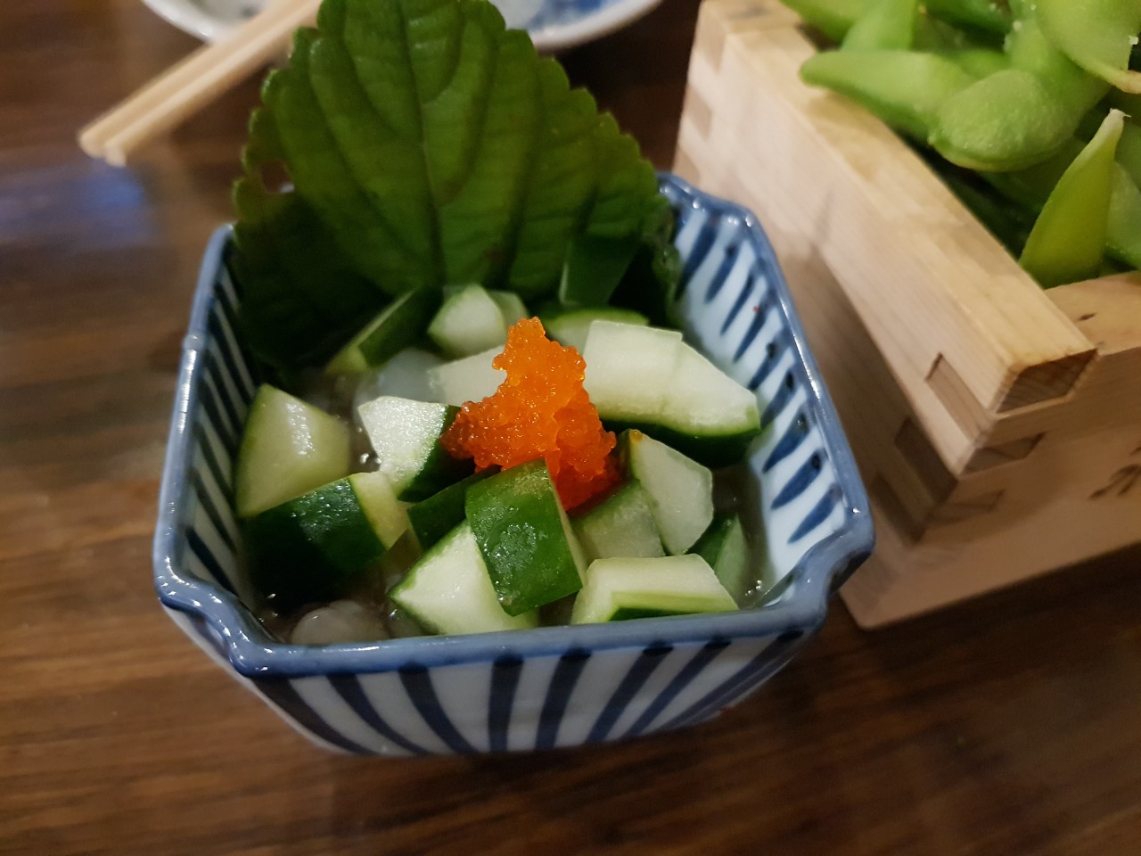 호치민 1군 레탄톤 회덮밥 전문점 Sandaime Kamura - 타코 와사비(TAKO WASABI)