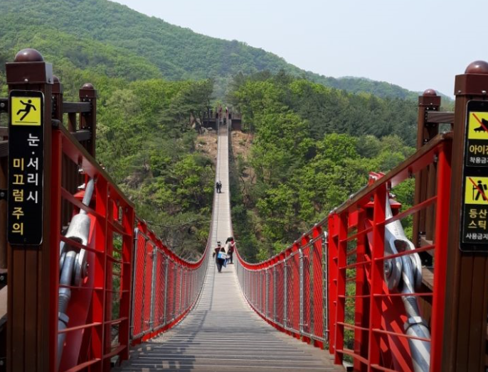 감악산 출렁다리