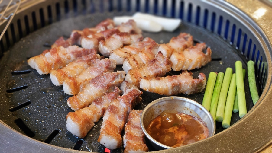  인계동맛집 맛찬들왕소금구이 수원인계점/ 다 구워주니까 먹기만 해요