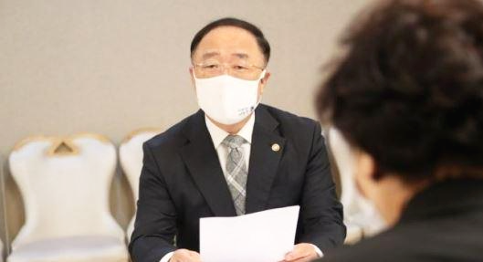  임대료 6개월치 밀려도 임차인 내보내는 것은 불법!? [상가 임대차법]