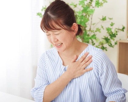 가슴통증 병명