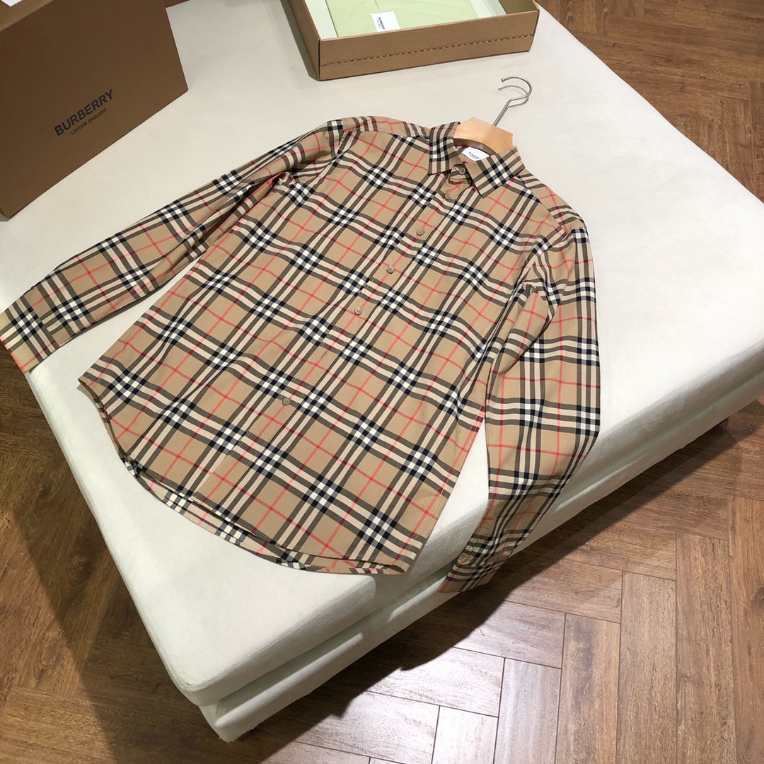  [BURBERRY] 버버리 아플리케 빈티지 체크 셔츠 8038521
