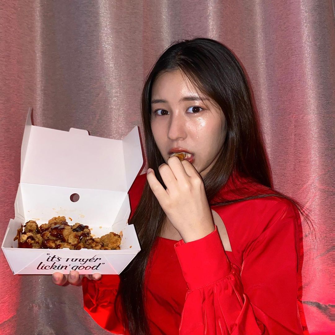 모아치킨 이미지