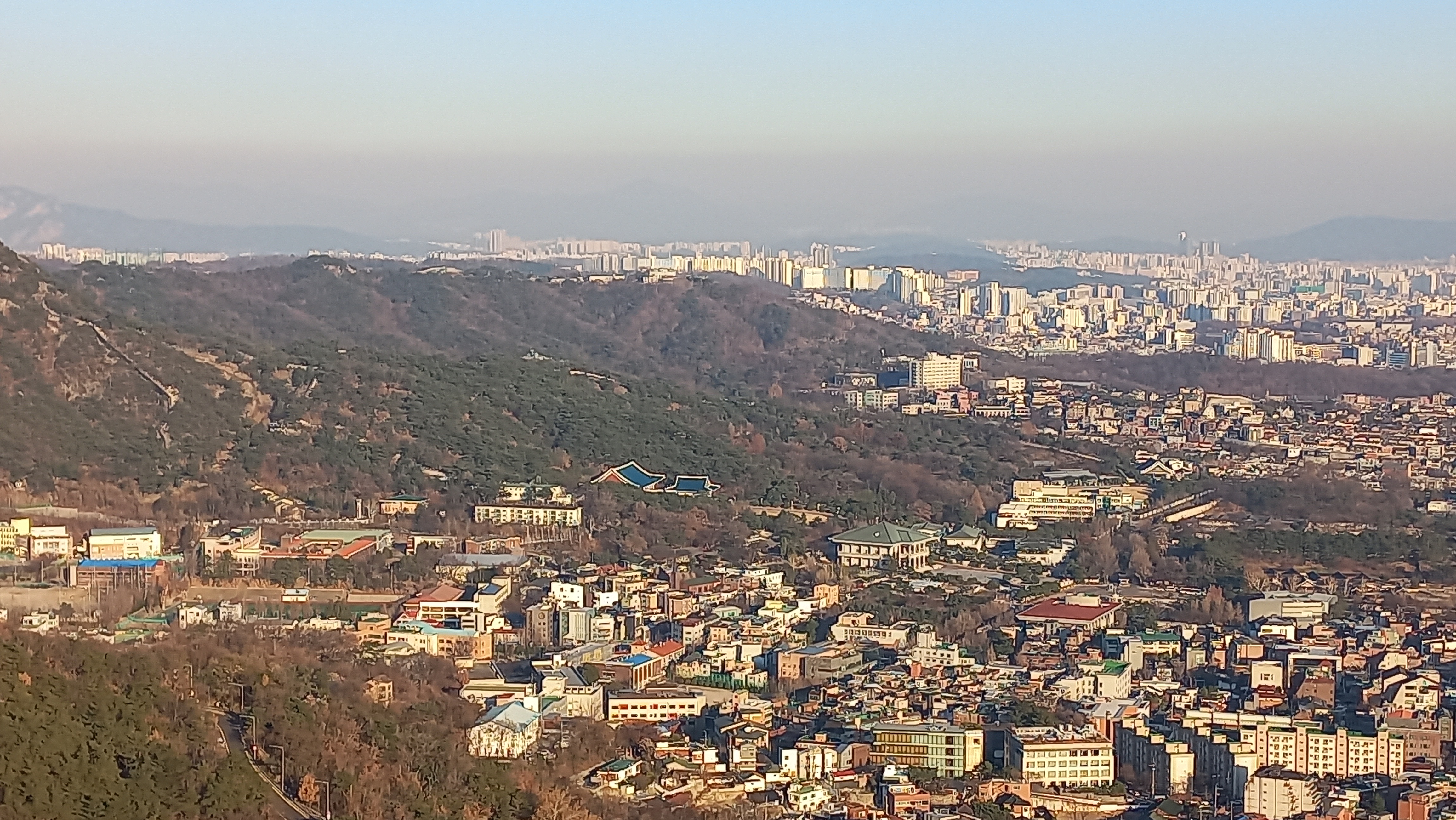 인왕산에서 바라본 서울풍경 - 휴식같은 여행으로의 초대 이미지
