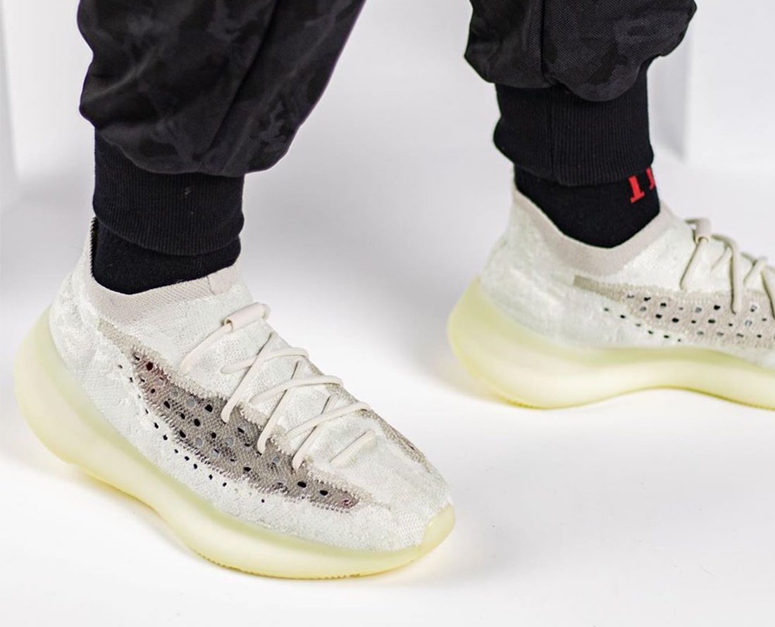 yeezy boost 380 celtic glow