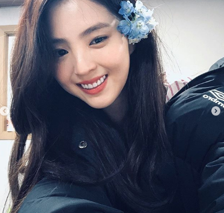  한소희 응급실 촬영중 쓰러져서  "부상과 과로 겹쳐"