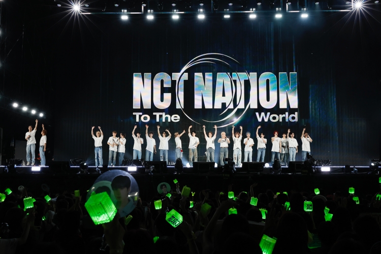 NCT STADIUM LIVE &#39;NCT NATION : To The World-in JAPAN