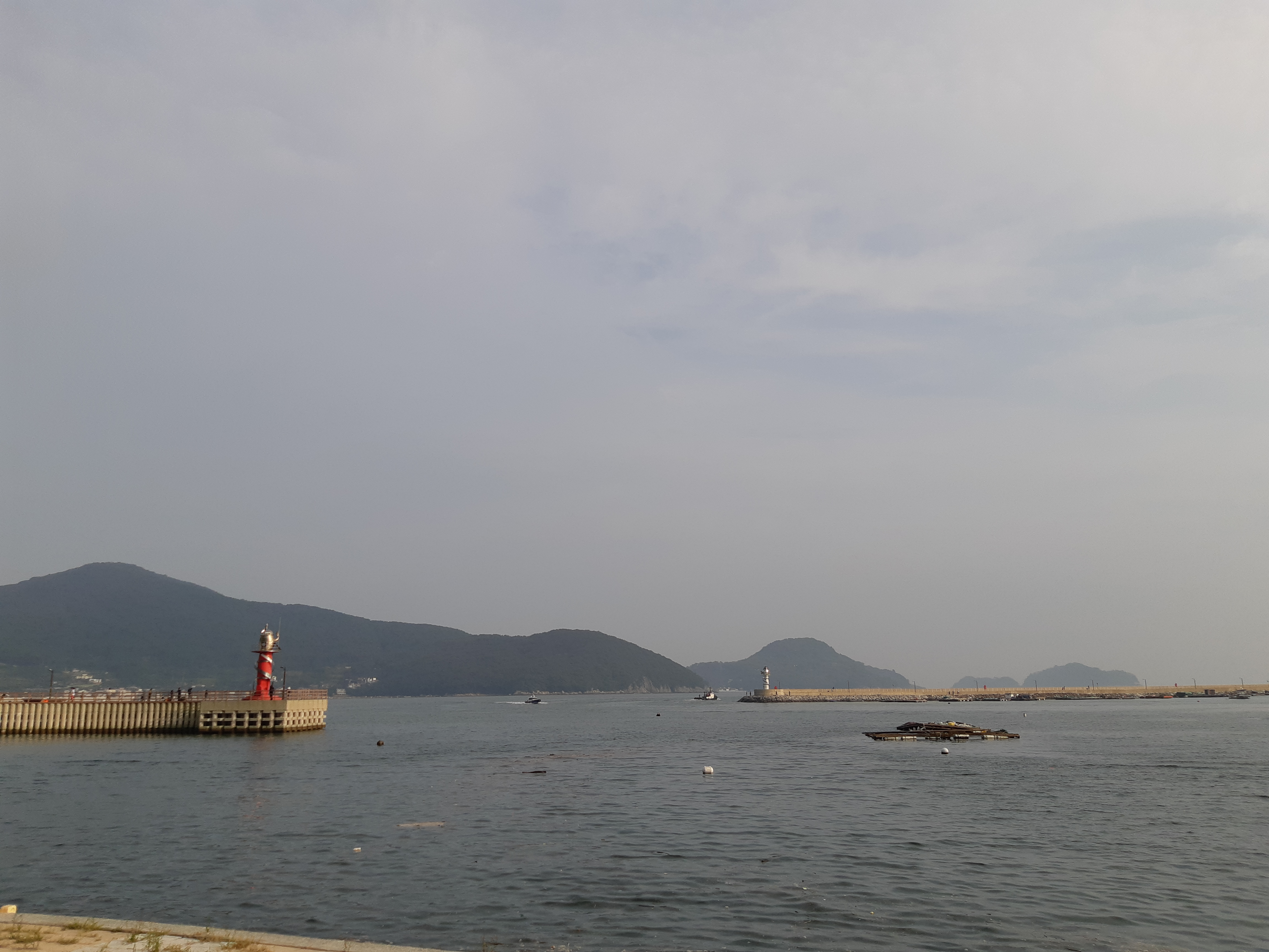  바다낚시 초보자 추천 포인트 - 거제도 구조라항 수변공원