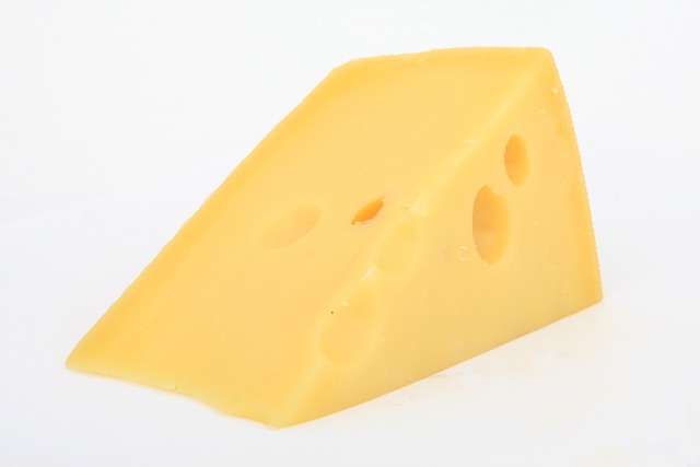 손톱 갈라짐에 좋은 음식 치즈
