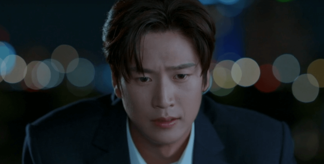괴로워-하는-표정의-지혁