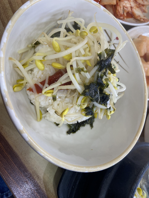 인천 콩나물국밥 비빔밥 콩나물 추가