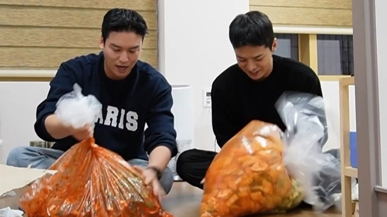  나혼자산다 이장우 집 위치 아파트 차 자동차 ️배우 려운 집 나이 인스타 학력 프로필 작품활동 필모그래피 키 고향 경동시장 김장 자취방 427회
