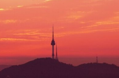 남산 서울타워의 해돋이 일출